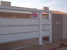 Casa nova com 03 quartos no asfalto