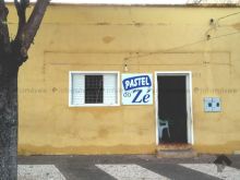 Em frente a praça central - ótimo ponto comercial