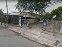 Otimo Imóvel comercial com acesso para 4 ruas