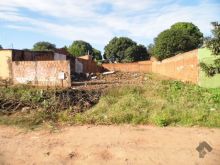 Terreno com queda para frente