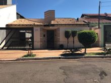 Excelente imóvel e localização com piscina aquecida