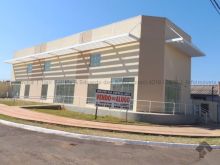 Imóvel de esquina com rua Nelson Borges de Barros