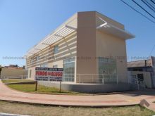 Imóvel de esquina com rua Nelson Borges de Barros