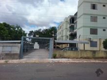 Lindo apartamento reformado terceiro andar