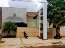 Imóvel bem localizado