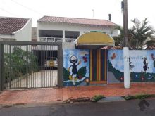 Sobrado com comércio no Leblon excelente localização