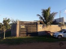 Casa de esquina no Portal do Rio Formoso