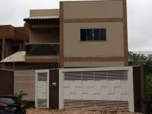 Sobrado com excelente acabamento