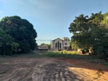 Excelente Área 1.440m²