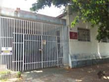 Casa térrea com edicula individual