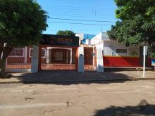 Casa e pontos comerciais