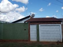 3 quartos e 2 banheiros