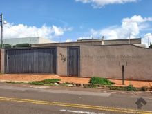 Residencial ou comercial - 1 apartamento mais 2 quartos