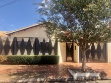 Casa em excelente bairro residencial