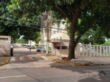 Apartamento terceiro andar com 02 quartos