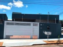 Casa nova com churrasqueira e 2 suítes