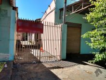 Casa com salão no Buriti