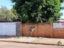 2 quartos sendo um suite