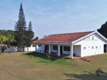 Área urbana com 5000 m² no Jardim Veraneio