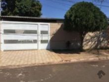 À 3 quadras do Parque Sóter