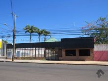 Imóvel comercial de esquina