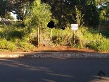 Terreno muito bem localizado no asfalto