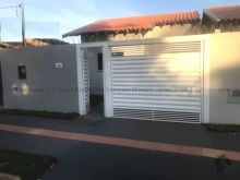 Excelente uma suite e um quarto