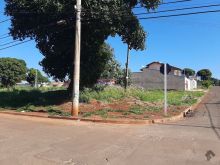 Ótimo terreno de esquina