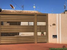 Casa térrea com terreno