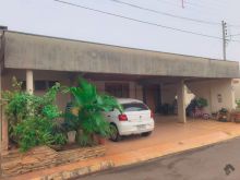 Casa com 3 suítes - condomínio Village das Mangueiras