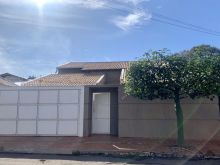 Belíssima casa no Giocondo Orsi