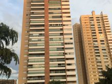 Solar do Bosque andar alto 3 vagas independentes