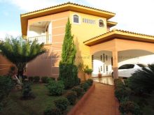 Lindo sobrado de esquina