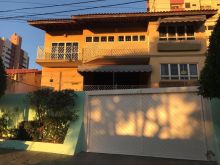 4 suítes mais 1 quarto - comercial ou residencial