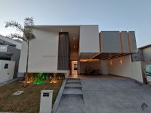 Linda casa térrea - projeto moderníssimo no Damha 3