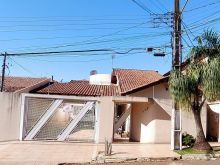 Ótima casa no Chácara Cachoeira