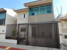 Sobrado maravilhoso - rico em armários