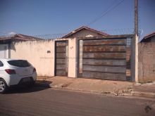 Casa em condomínio fechado