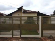 Casa condomínio Santa Luzia