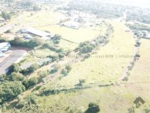 Área urbana 13300m²