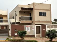 Sobrado de fino acabamento