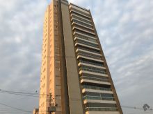 Île-de-France - andar alto