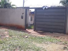 Terreno próximo a avenida das Bandeiras - asfalto