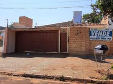 Casa com ótima estrutura bem conservada