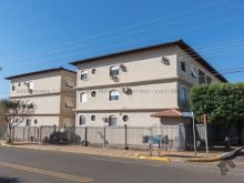 Apartamento com 1 suíte e 2 quartos - ótimo local