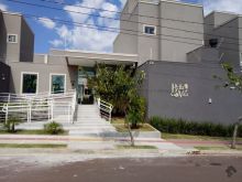 Condomínio fechado - novo com luxo e segurança