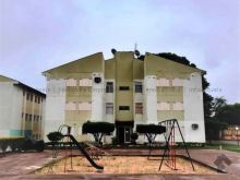 Apartamento térreo - 02 quartos