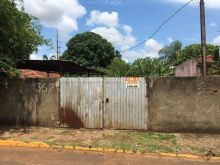 Terreno com duas frentes - área central