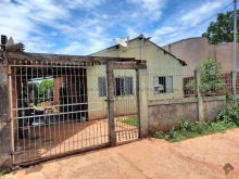 Casa em ótimo local