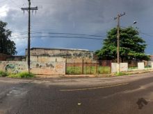 Excelente terreno em frente ao Correio do Estado